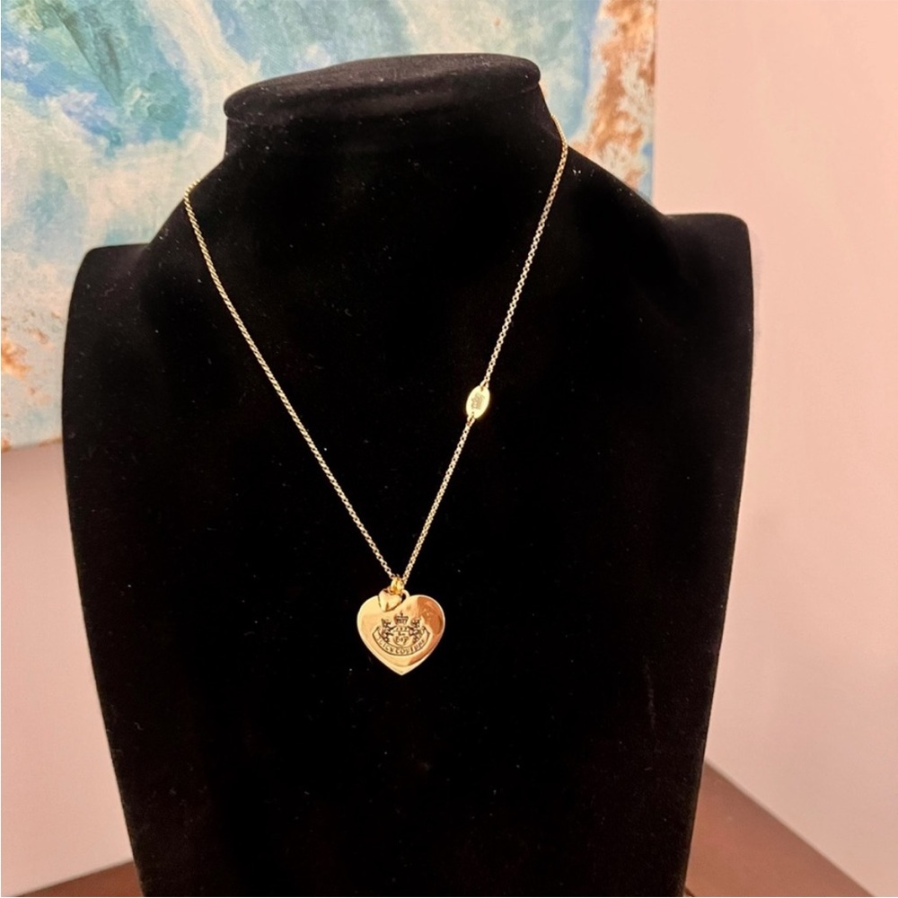 Gold Heart Pendant Necklace